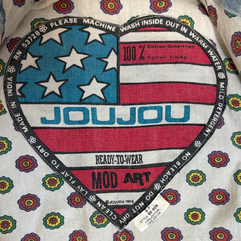 32. Vintage 1989 Jou Jou bedazzled denim rock and roll jacket - Picture 8 of 9